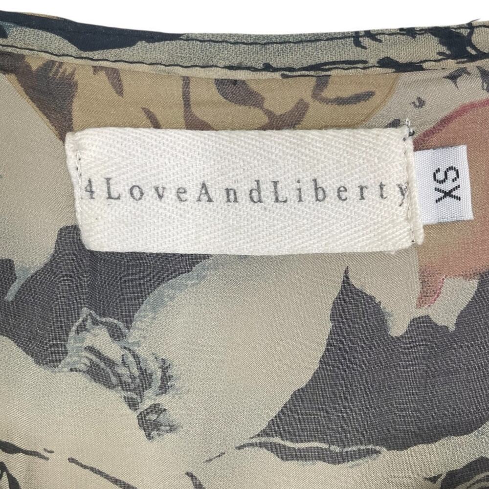 Johnny Was 4 Love & Liberty Silk Floral Tunic Top Size XS Whimsy Fairy FLAW - Picture 12 of 13